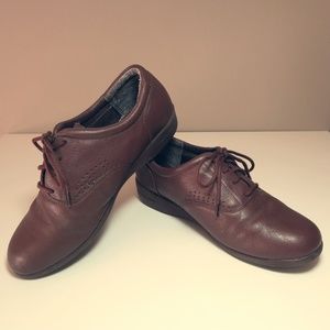 Dr. Scholl's Brown Leather Professional Shoes | 7
